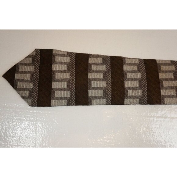Pierre Cardin Brown & Silver Silk Geometric Pattern Necktie - Picture 4 of 11